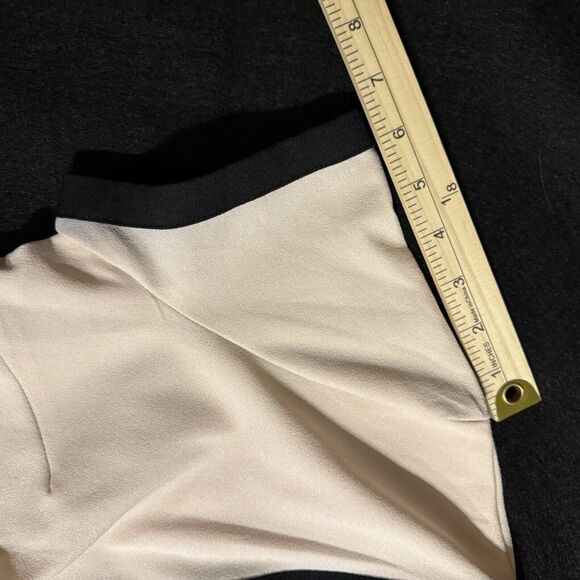 Missguided Nude Mini Dress Deep V Neck Womens Size 10 - Picture 9 of 13